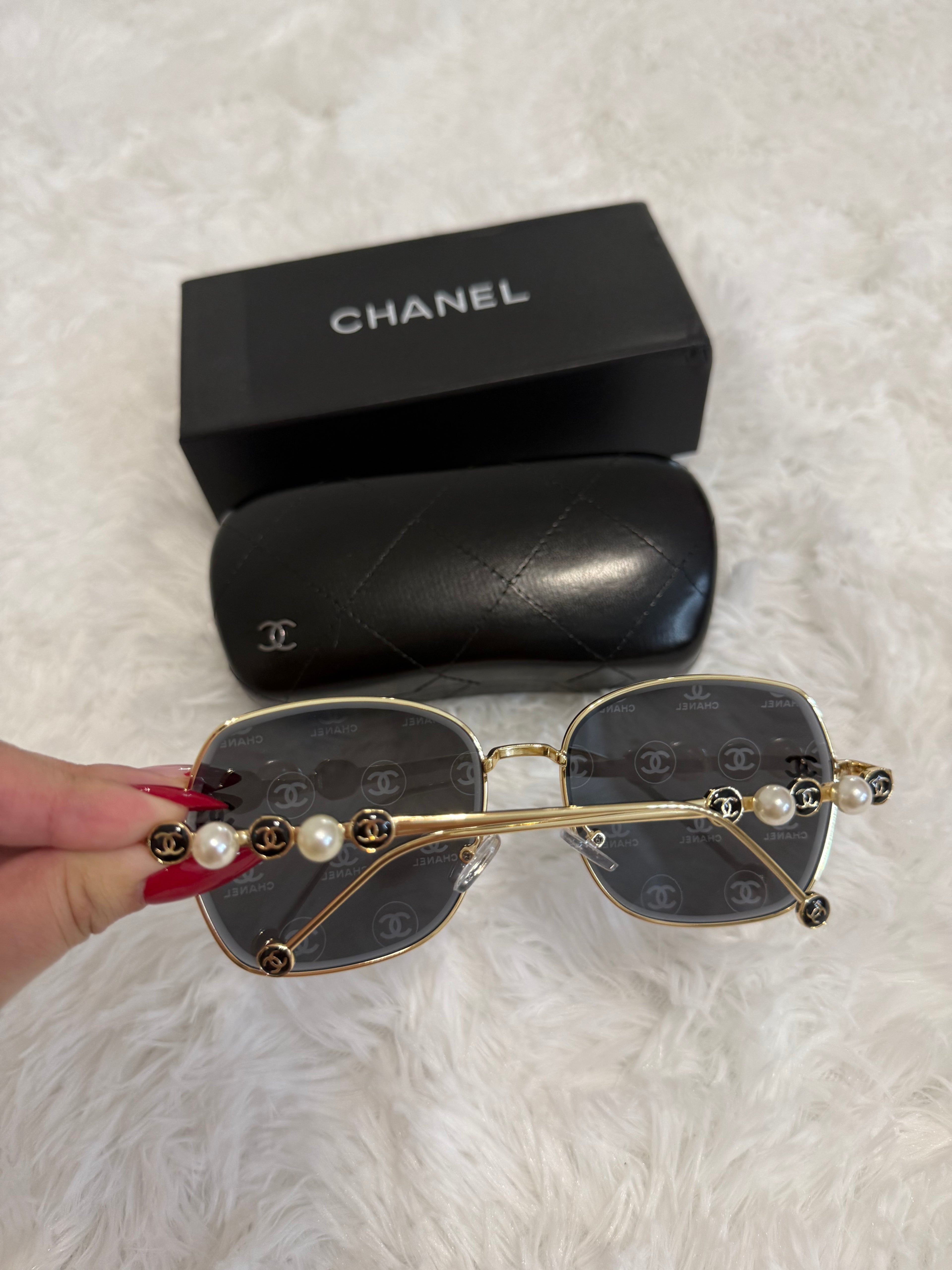 CC pearl sunglasses